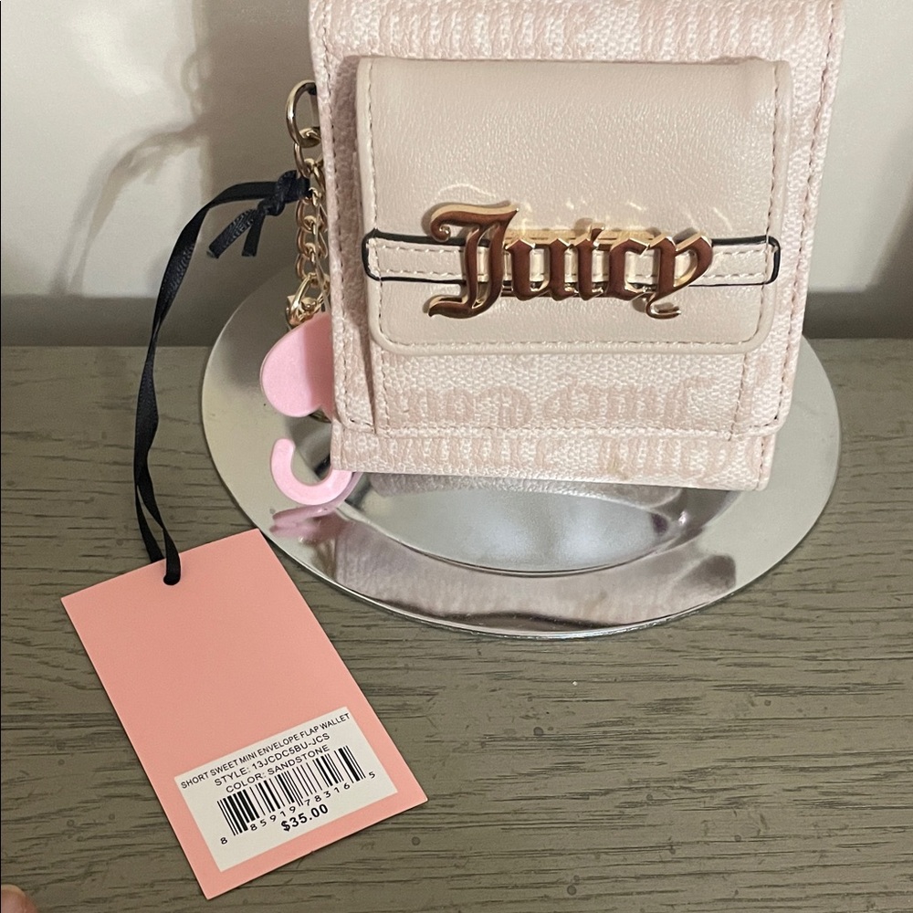NWT Juicy Couture Cream and Pink Key wallet